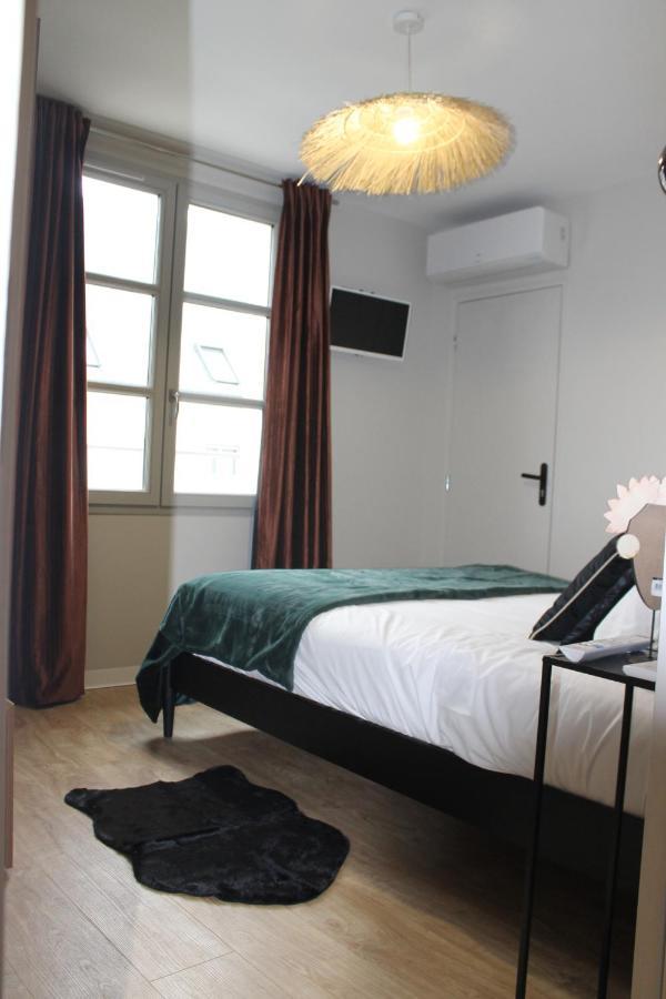 Le Gite Des 3 Mousquetaires Bed and Breakfast Amboise Esterno foto